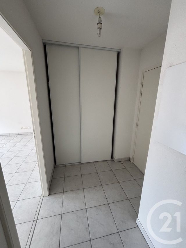 Appartement F2 à louer - 2 pièces - 43.44 m2 - MULHOUSE - 68 - ALSACE - Century 21 Weiblen Immeubles