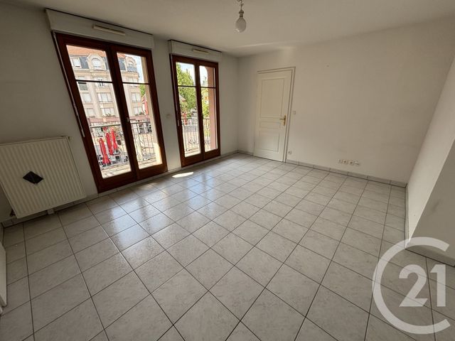 Appartement F2 à louer - 2 pièces - 43.44 m2 - MULHOUSE - 68 - ALSACE - Century 21 Weiblen Immeubles