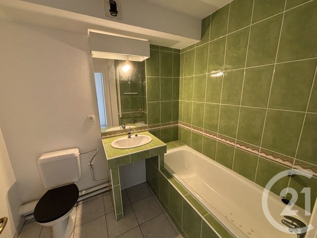 Appartement F2 à louer - 2 pièces - 43.44 m2 - MULHOUSE - 68 - ALSACE - Century 21 Weiblen Immeubles