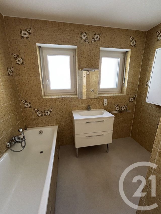 maison à louer - 5 pièces - 123.8 m2 - MULHOUSE - 68 - ALSACE - Century 21 Weiblen Immeubles