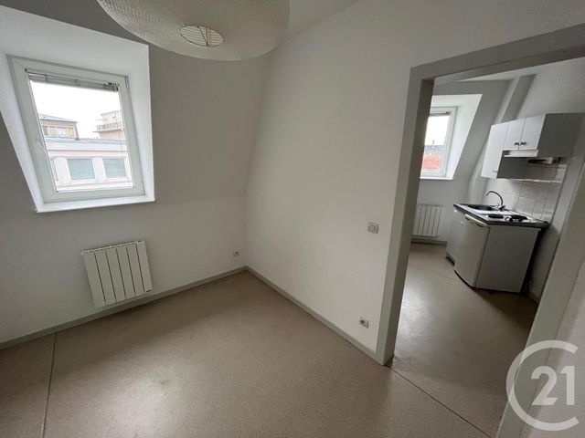 Appartement F1 à louer - 2 pièces - 22.0 m2 - MULHOUSE - 68 - ALSACE - Century 21 Weiblen Immeubles