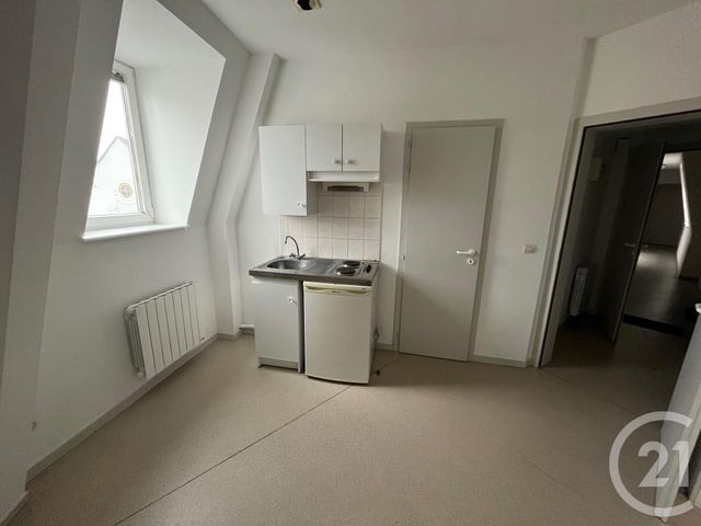 Appartement F1 à louer - 2 pièces - 22.0 m2 - MULHOUSE - 68 - ALSACE - Century 21 Weiblen Immeubles