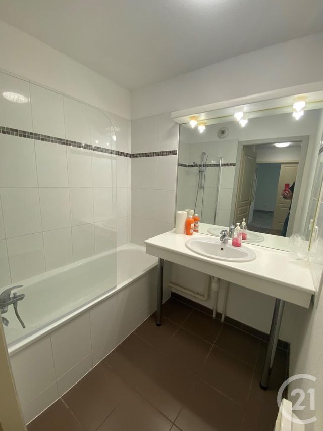 Appartement F2 à louer - 2 pièces - 44.9 m2 - WITTENHEIM - 68 - ALSACE - Century 21 Weiblen Immeubles