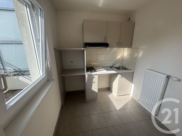 Appartement F1 à louer - 1 pièce - 29.0 m2 - MULHOUSE - 68 - ALSACE - Century 21 Weiblen Immeubles