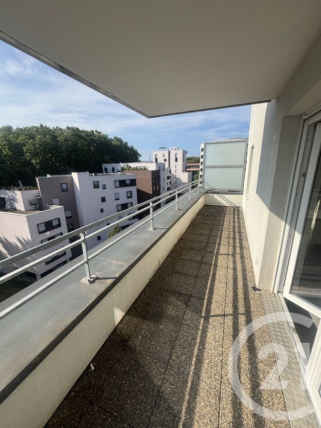Appartement F1 à louer - 1 pièce - 29.0 m2 - MULHOUSE - 68 - ALSACE - Century 21 Weiblen Immeubles