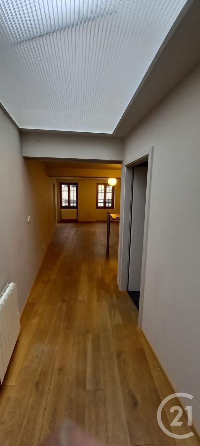 Appartement Triplex à louer - 3 pièces - 120.0 m2 - MULHOUSE - 68 - ALSACE - Century 21 Weiblen Immeubles