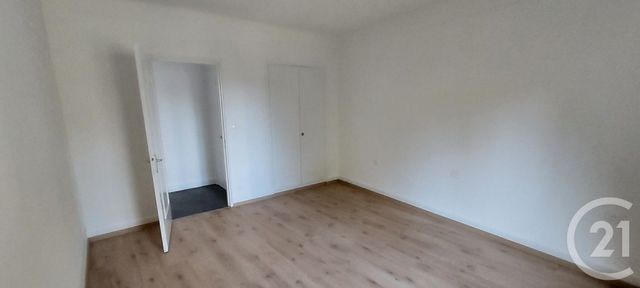 Appartement F4 à louer - 4 pièces - 91.56 m2 - MULHOUSE - 68 - ALSACE - Century 21 Weiblen Immeubles