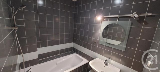 Appartement F4 à louer - 3 pièces - 78.0 m2 - MULHOUSE - 68 - ALSACE - Century 21 Weiblen Immeubles