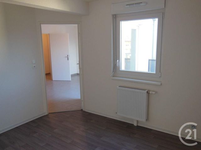 Appartement F2 à louer - 2 pièces - 40.0 m2 - MULHOUSE - 68 - ALSACE - Century 21 Weiblen Immeubles