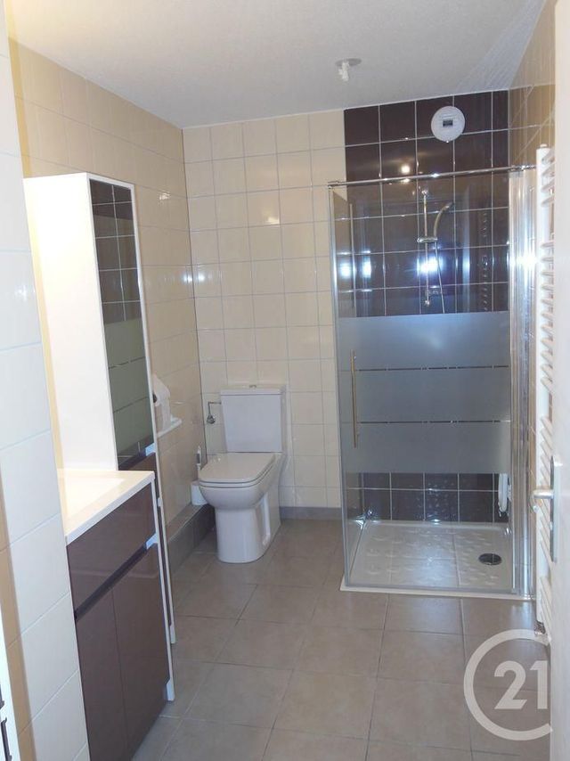 Appartement F2 à louer - 2 pièces - 40.0 m2 - MULHOUSE - 68 - ALSACE - Century 21 Weiblen Immeubles