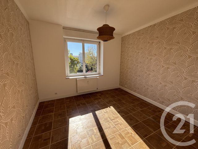 Appartement F4 à louer - 4 pièces - 95.0 m2 - MULHOUSE - 68 - ALSACE - Century 21 Weiblen Immeubles