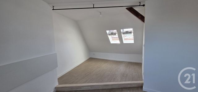 Appartement F1 à louer - 1 pièce - 32.67 m2 - MULHOUSE - 68 - ALSACE - Century 21 Weiblen Immeubles