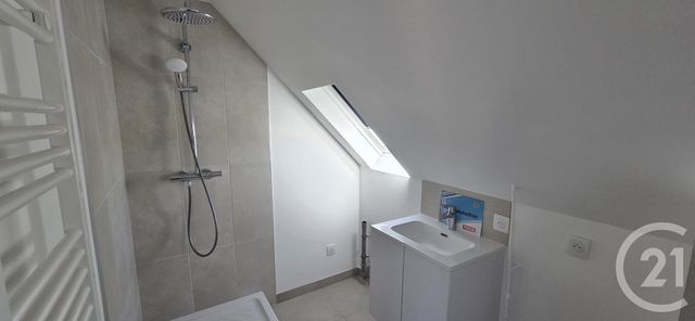 Appartement F1 à louer - 1 pièce - 32.67 m2 - MULHOUSE - 68 - ALSACE - Century 21 Weiblen Immeubles