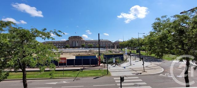 Afficher la photo en grand commerce à vendre - 329.0 m2 - MULHOUSE - 68 - ALSACE - Century 21 Weiblen Immeubles