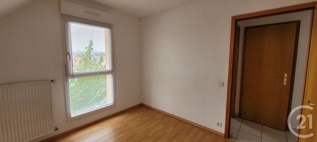 Appartement F3 à louer - 3 pièces - 65.5 m2 - RIXHEIM - 68 - ALSACE - Century 21 Weiblen Immeubles Appartement F3 à louer - 3 pièces - 65.5 m2 - RIXHEIM - 68 - ALSACE - Century 21 Weiblen Immeubles